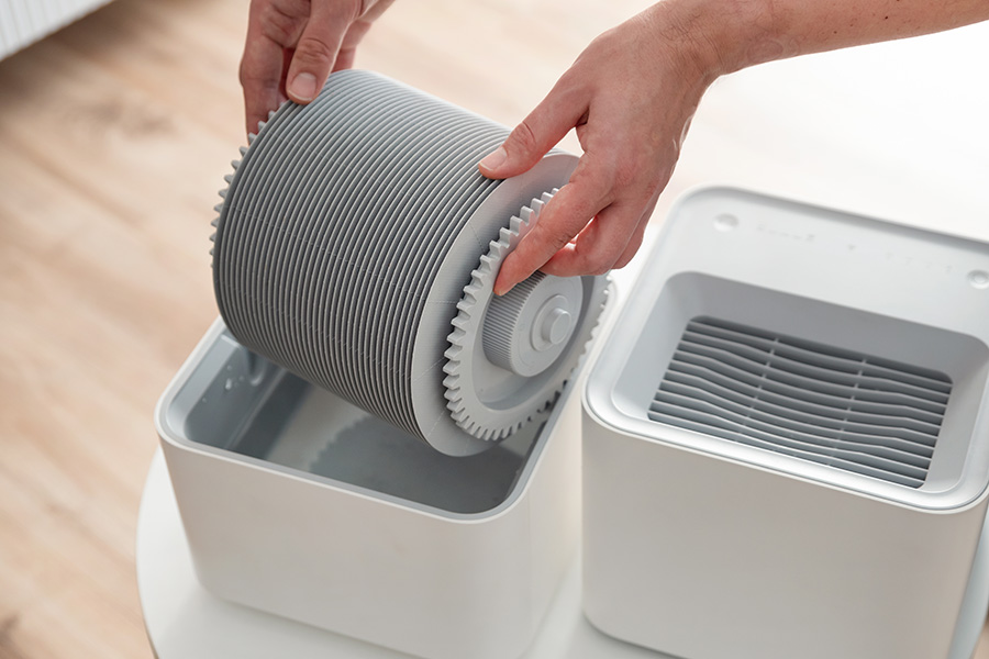 Installing a new humidifier filter